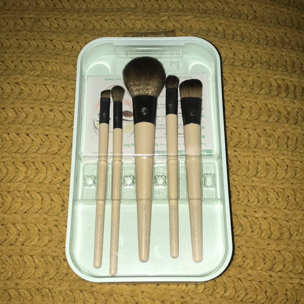 Ecotools face and eye brush set